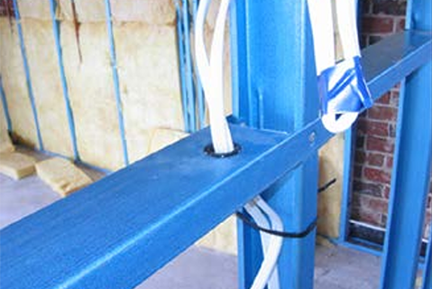 Cable restraints on LGS
