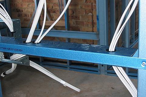Cable routing in LGS frames